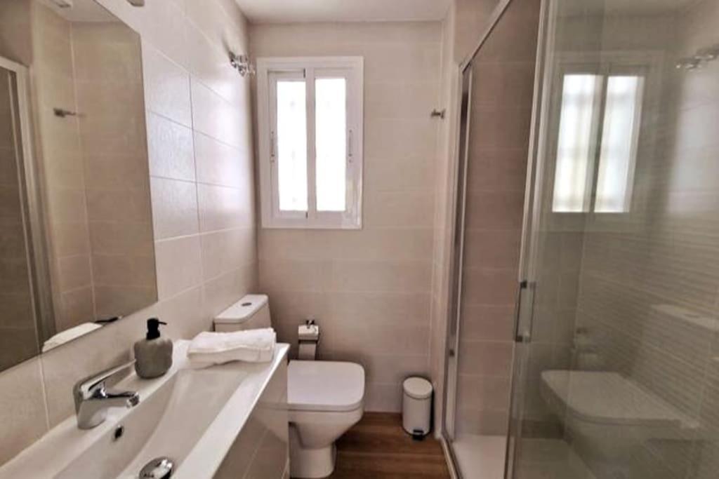 Moderno Apartamento Sevilla Zona Nervion. Wifi/Ac Zewnętrze zdjęcie